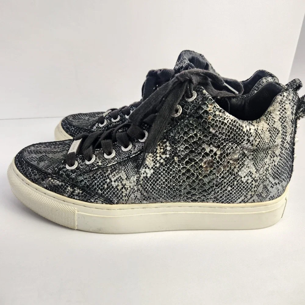 J/Slides Women's Snakeskin Print Lace-up Comfy Ankle Sneakers Black/Gray Size 6M